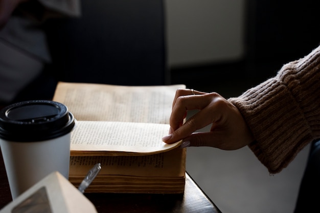 宝马女款车20万左右(宝马女款车20万左右的车型)